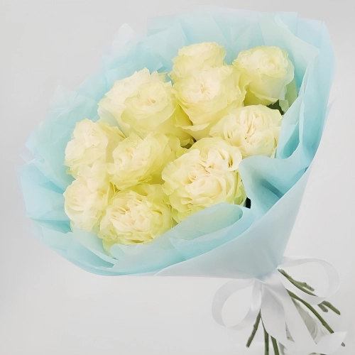 Букет «Кружевное облачко» – 11 белоснежных роз в нежной упаковке Багратионовск Калининградская область