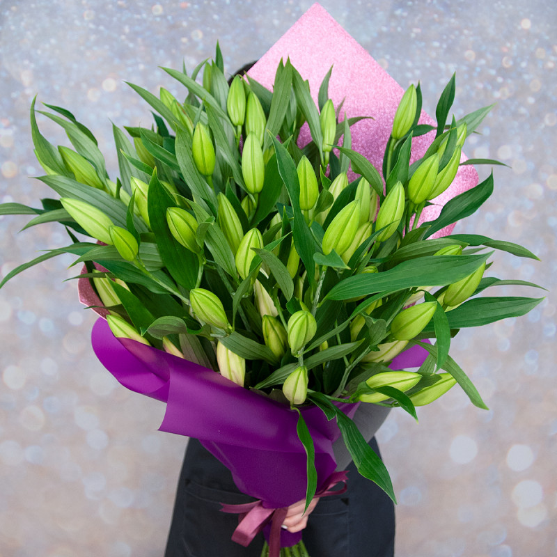 Изысканный букет из 15 свежих лилий – королевский подарок Багратионовск Калининградская область