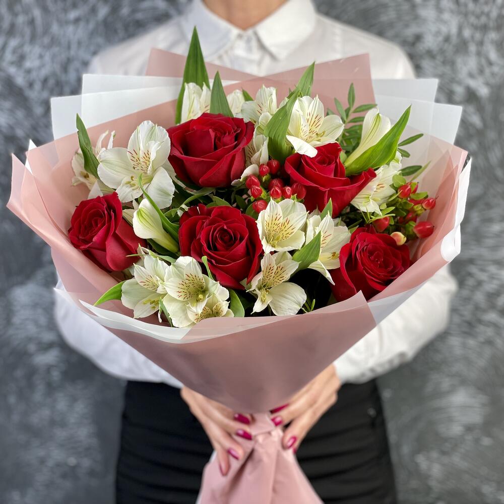 Букет «Нуар» – контраст страсти и нежности Багратионовск Калининградская область