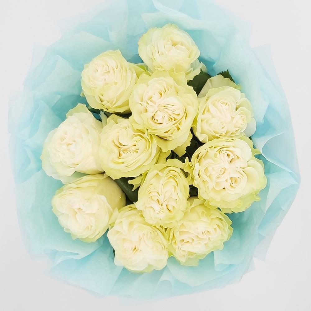 Букет «Кружевное облачко» – 11 белоснежных роз в нежной упаковке Багратионовск Калининградская область